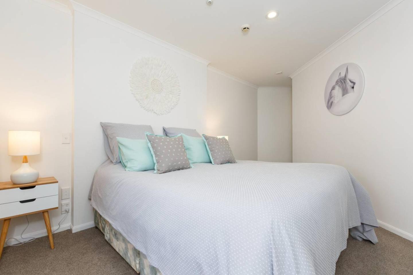 Stylish And Spacious, Downtown Mount Maunganui Leilighet Eksteriør bilde